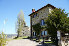 Casa rural La Coruja de Ebro.