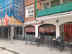 Dena Den