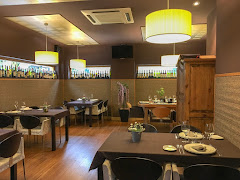 Restaurante 1000 Kolorau