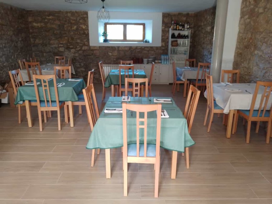 Alojamiento y Restaurante