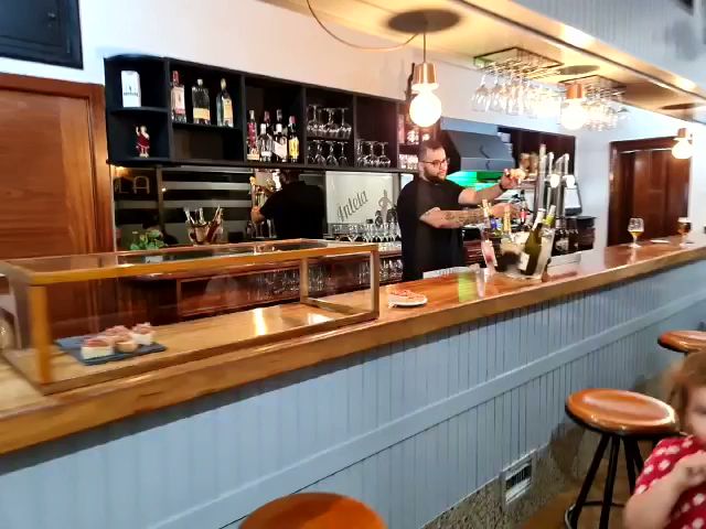 Bar Antela