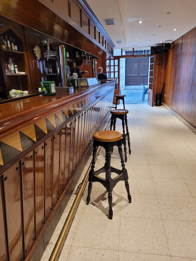 Bar Uztapide
