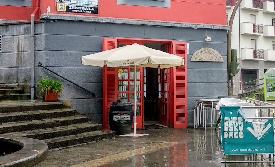 Bar Zentrala
