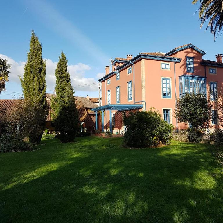 Casona Azul de Corvera