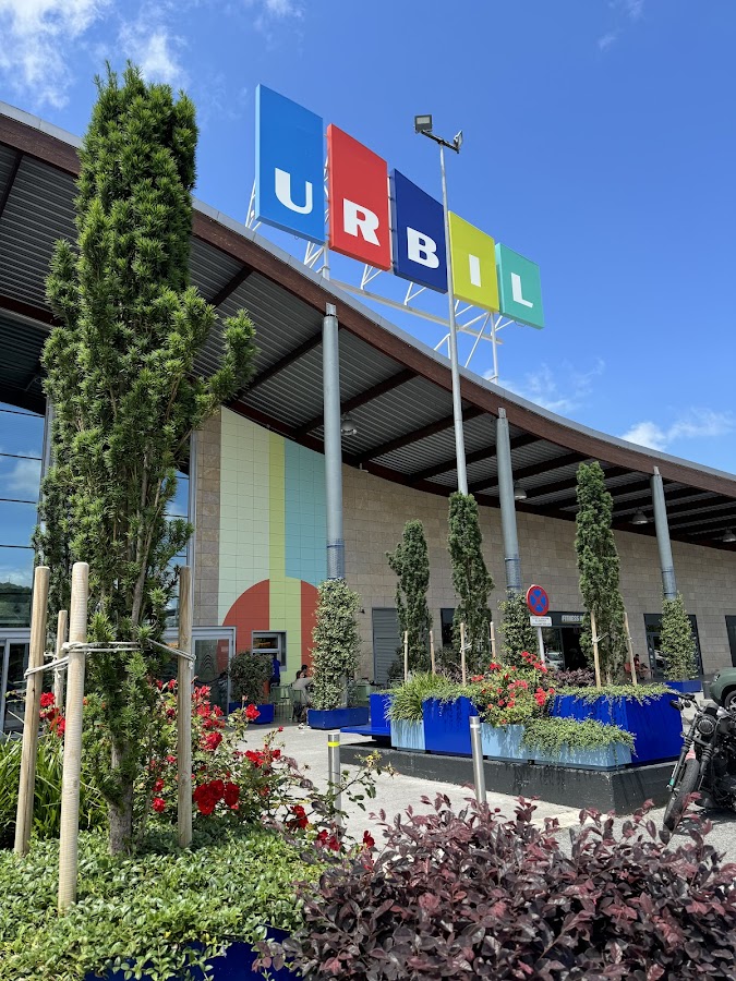 Centro Comercial Urbil