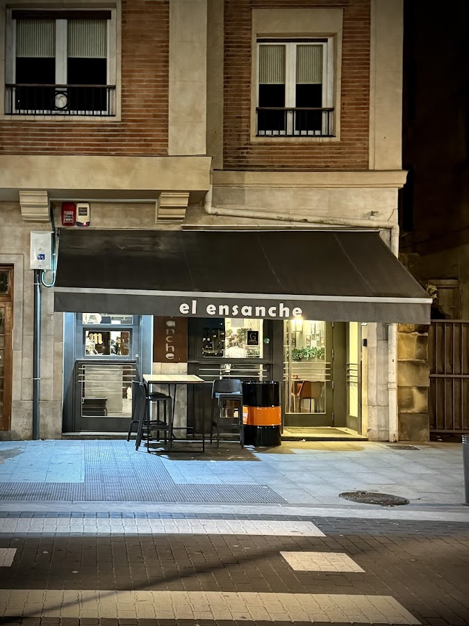 EL ENSANCHE - Bar y Restaurante - IRÚN