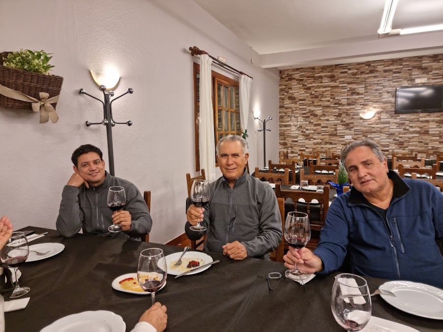 Gozkoetxe Jatetxea - Especialidad en Katxopos y Chuletas.