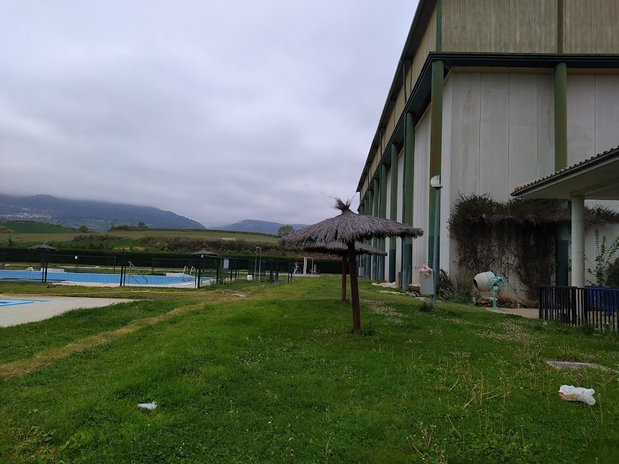 POLIDEPORTIVO DE MUEZ